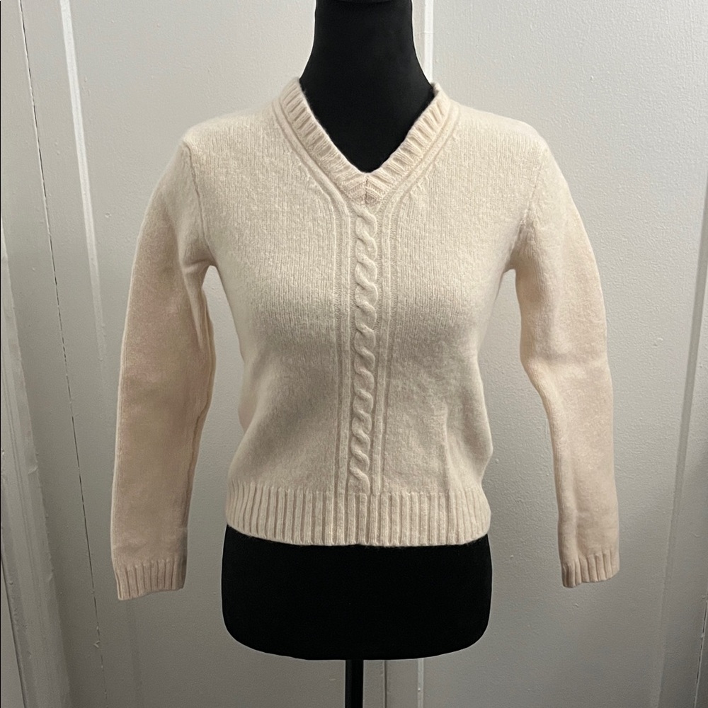 Vintage Eddie Bauer 100% Lambswool sweater